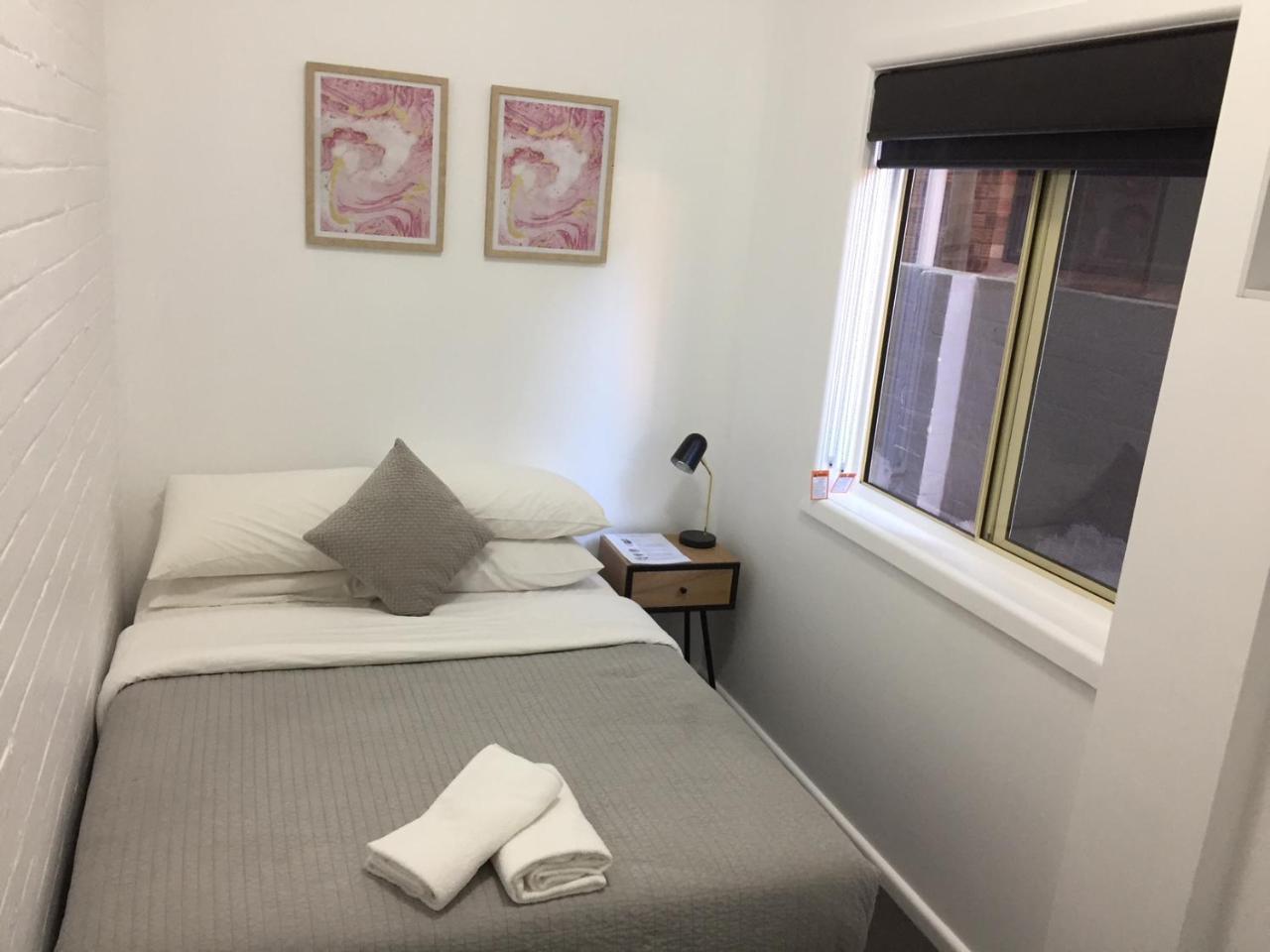 Manly Sandy Bottoms Guesthouse מראה חיצוני תמונה