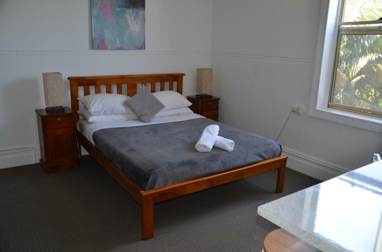 Manly Sandy Bottoms Guesthouse מראה חיצוני תמונה