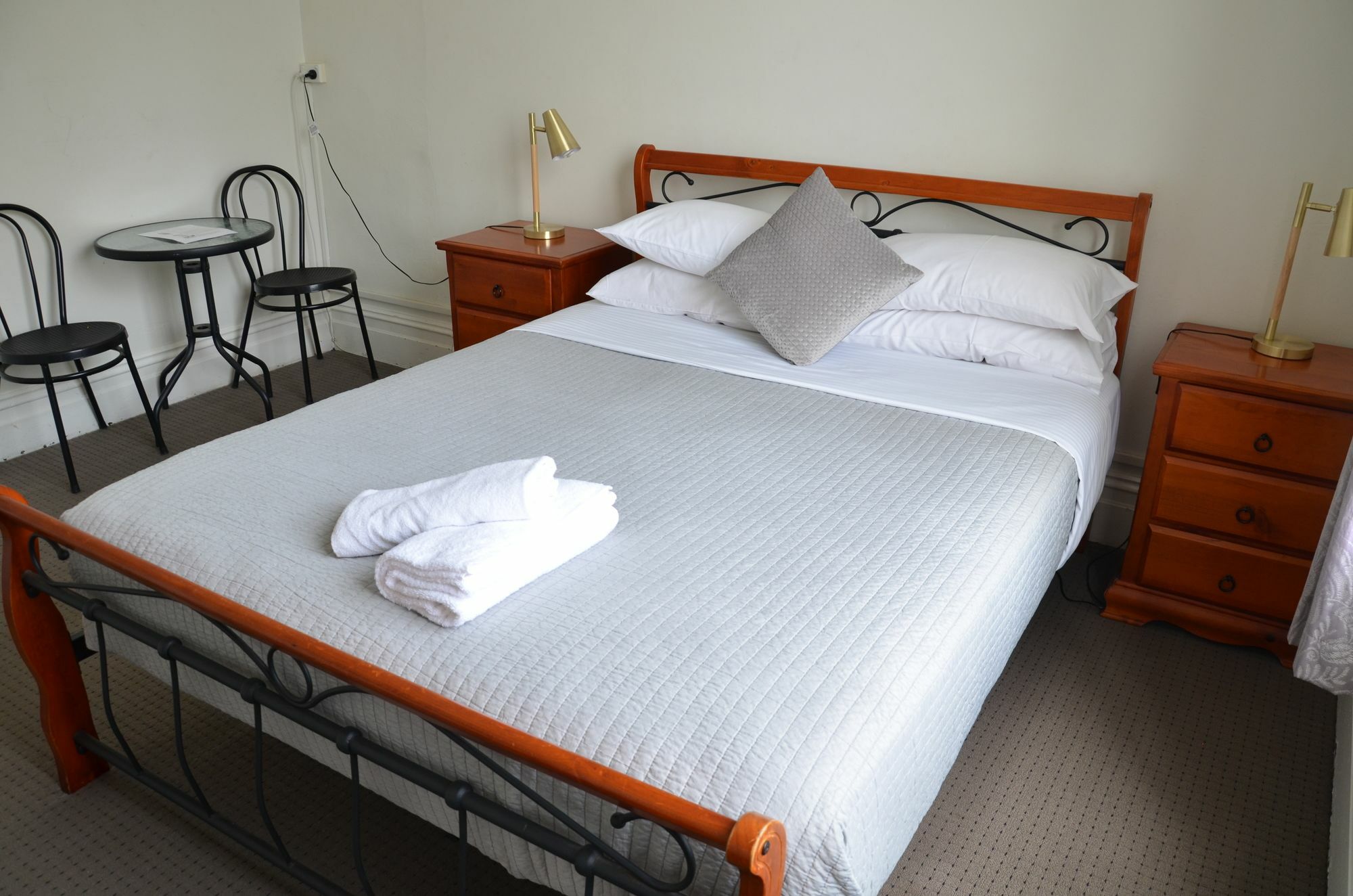 Manly Sandy Bottoms Guesthouse מראה חיצוני תמונה